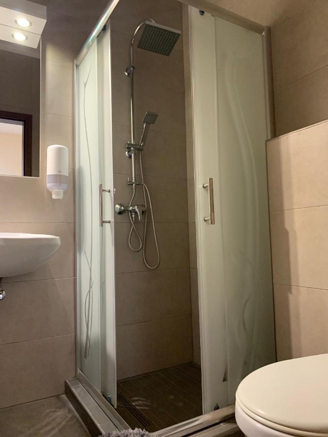 Balaton Apartmanhaz Сиофок Екстериор снимка