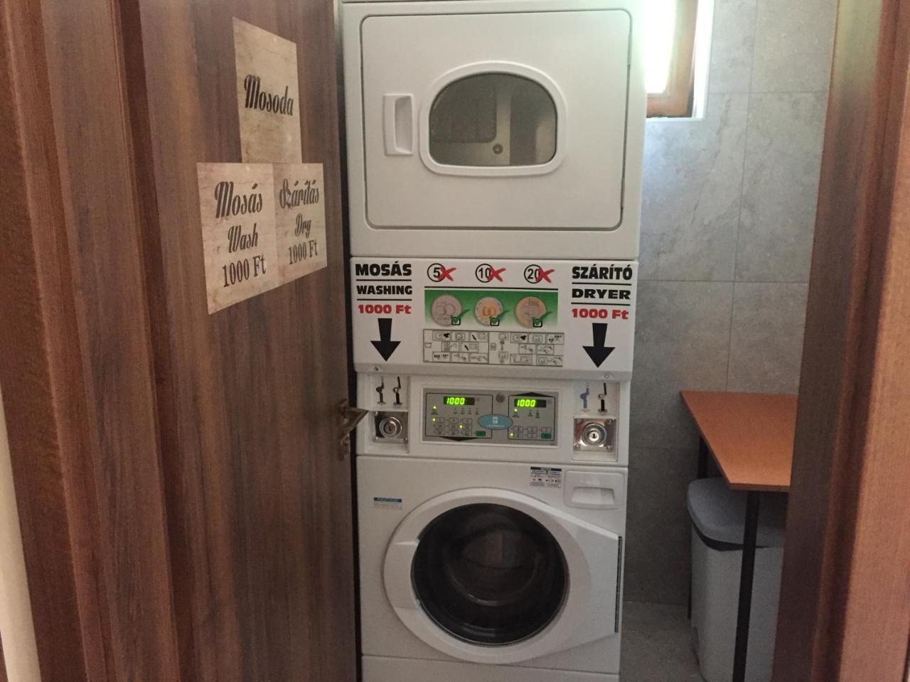 Balaton Apartmanhaz Сиофок Екстериор снимка